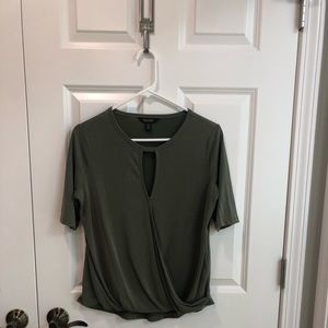 Army green Banana Republic short sleeved shirt size small